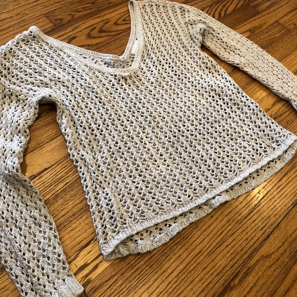 Open Knit V-Neck Pullover Sweater